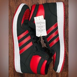 Adidas size 11 classic